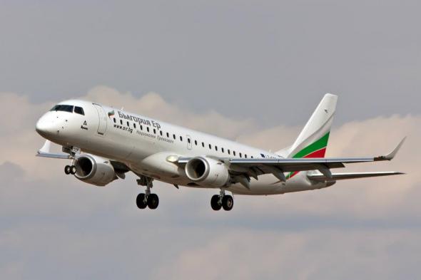 Резултат с изображение за „авиокомпания България Ер“"